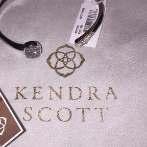 Kendra Scott bracelet